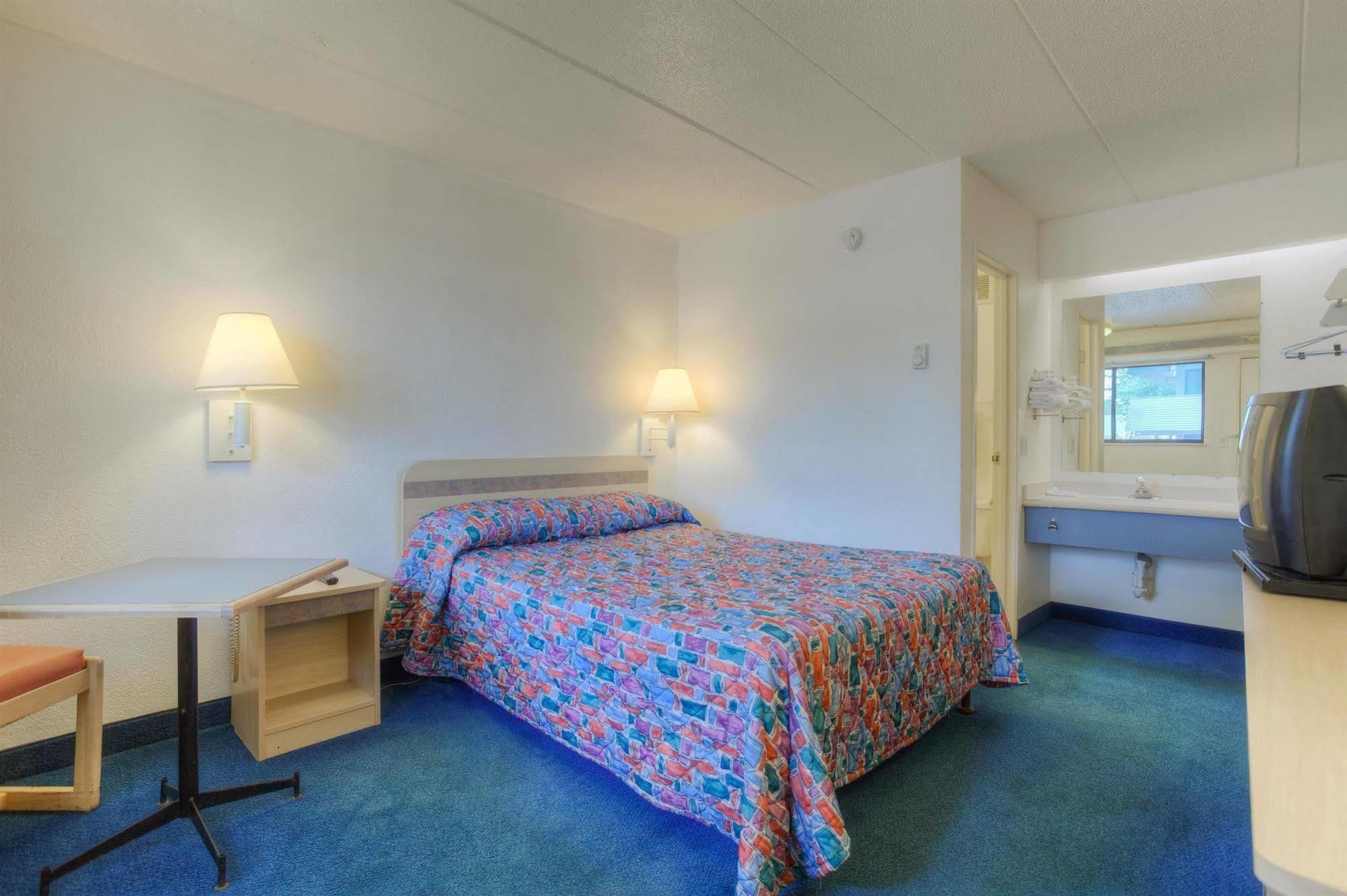 Motel 6-Knoxville, Tn - North Exterior photo